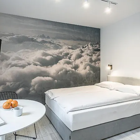 Rentplanet - Jodlowa Hotel *